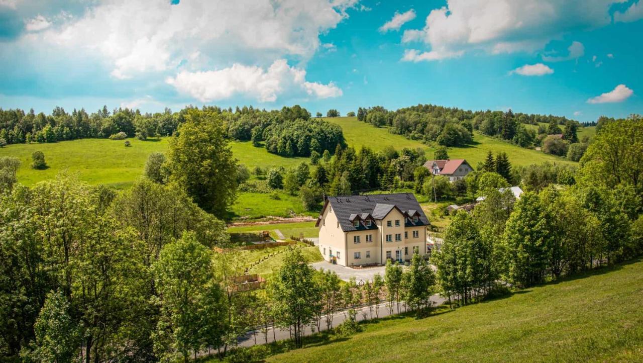 Roza Sudetow Apartamenty Duszniki Zdrój Esterno foto
